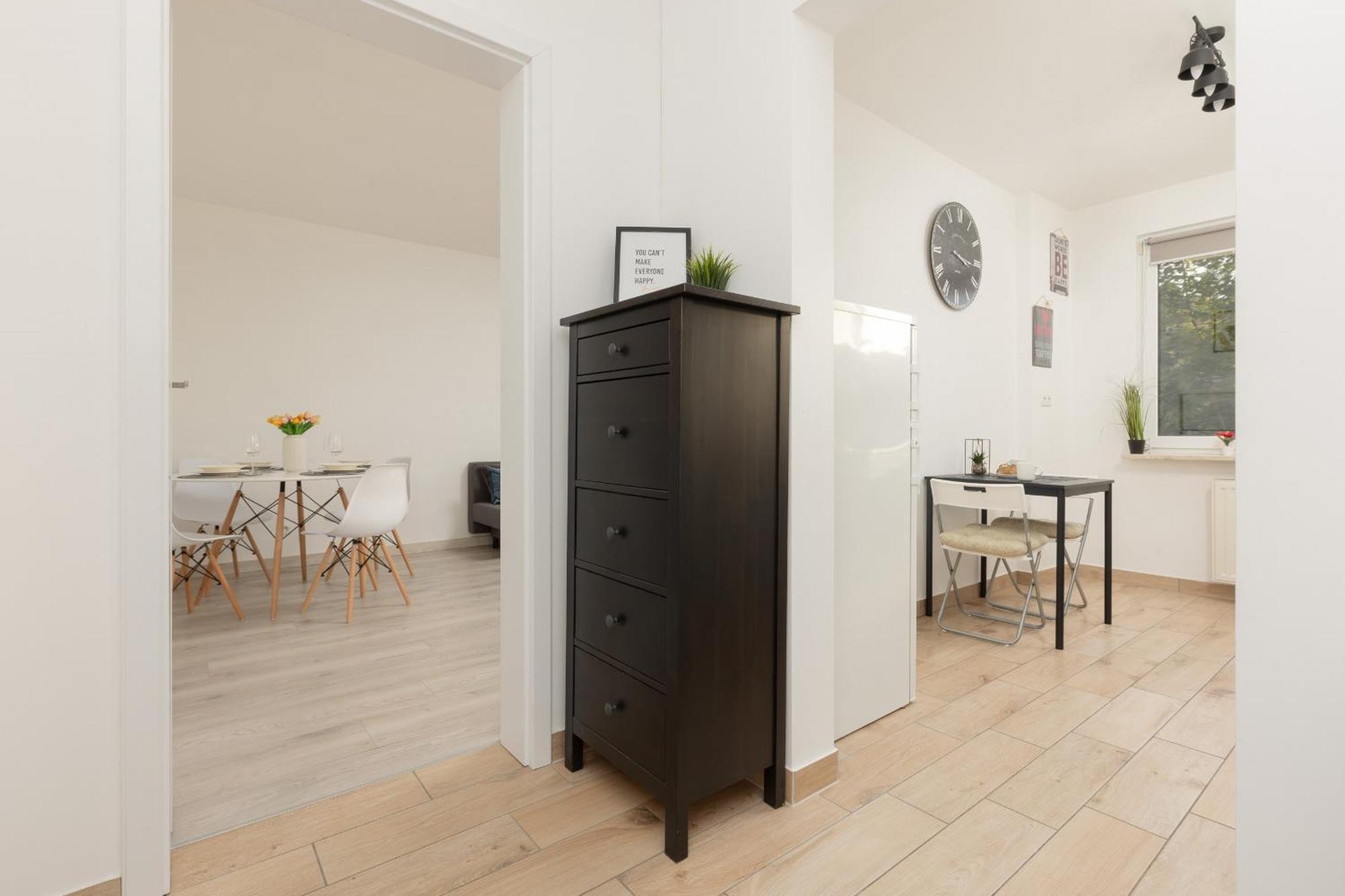 Kopcinskiego Bright & Spacious Apartment Warsaw Ursynow By Noclegi Renters Dış mekan fotoğraf