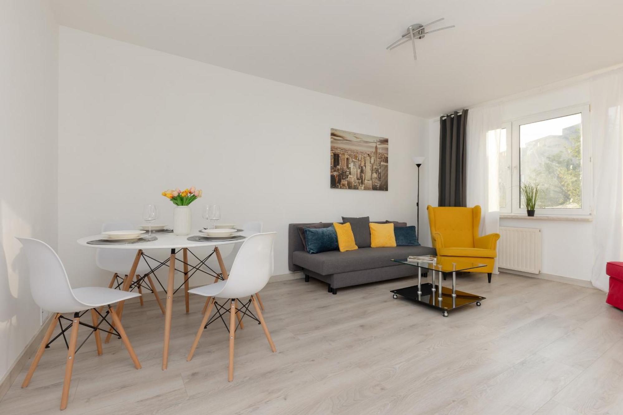 Kopcinskiego Bright & Spacious Apartment Warsaw Ursynow By Noclegi Renters Dış mekan fotoğraf
